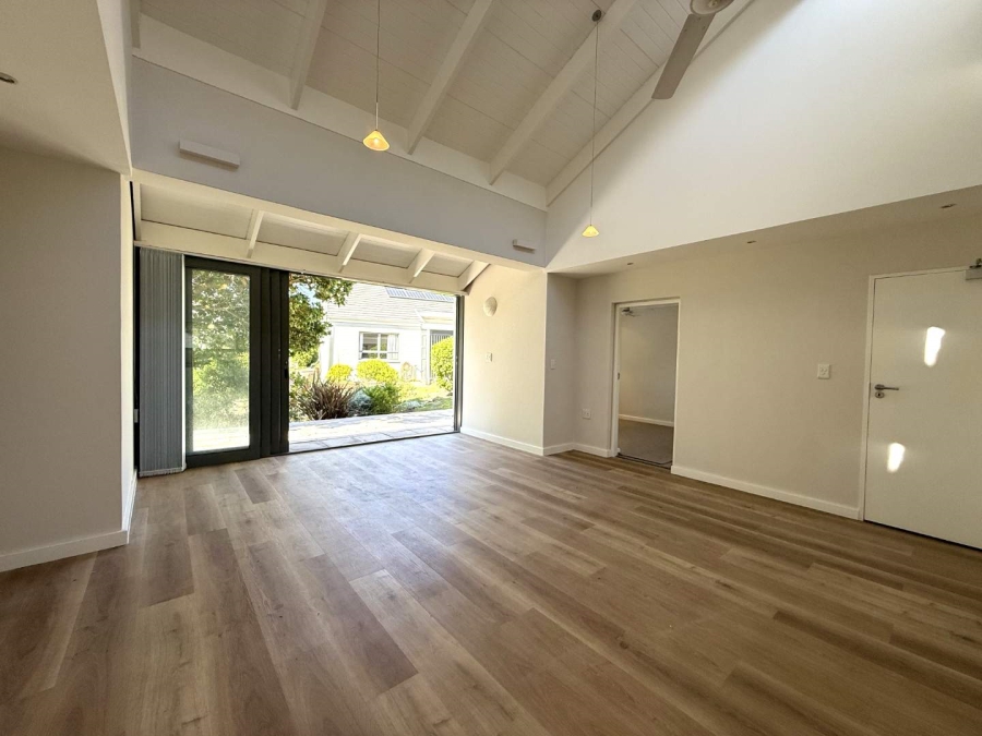 3 Bedroom Property for Sale in Beach Estate Western Cape